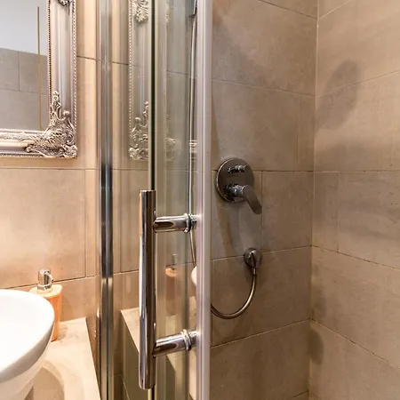 Apartman Ema * Podstrana