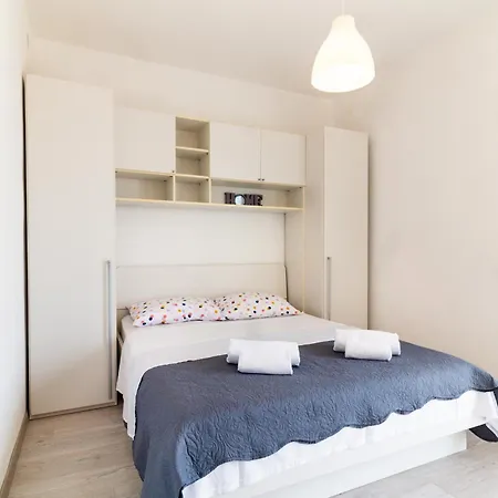 Apartman Ema Apartment