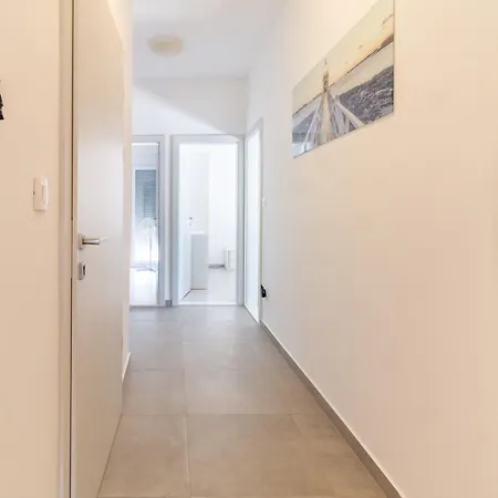 Apartman Ema Podstrana